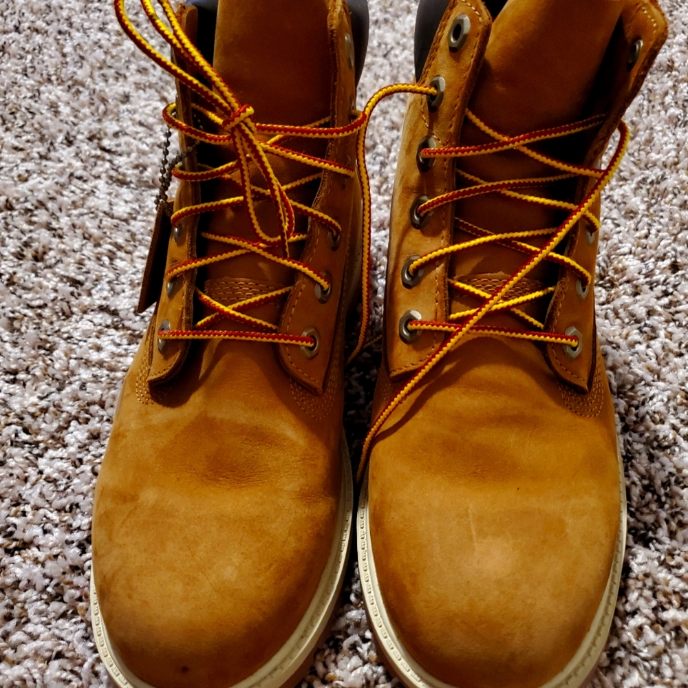 Boys timberland size 6